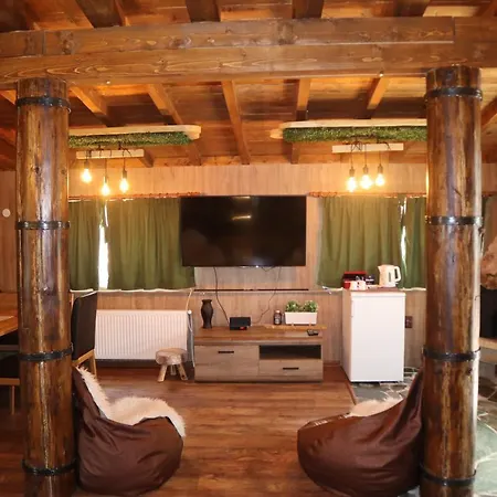 Roots Apartman Borovec